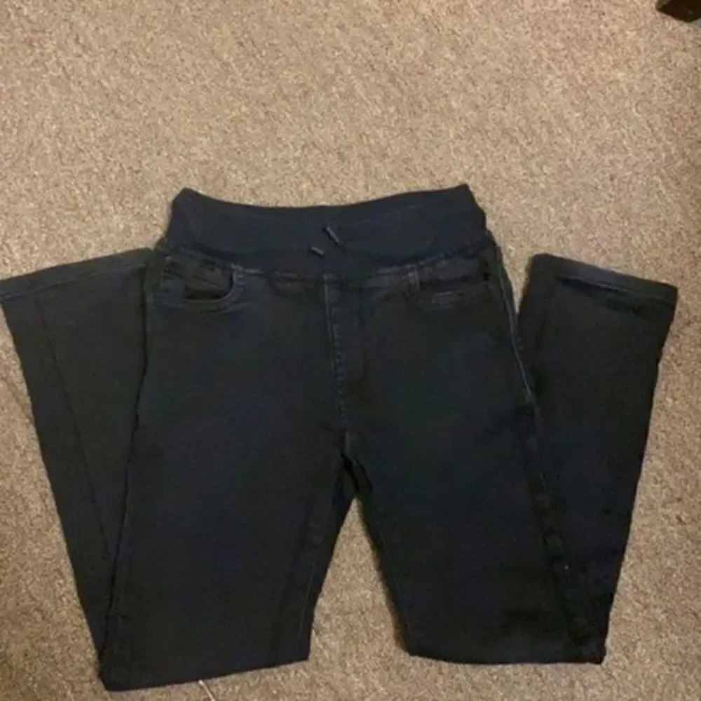 Children’s place Boys Super-Soft Stretch Jeans​​